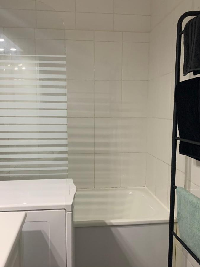 Joli Appartement En Plein Centre Libourne Exteriör bild
